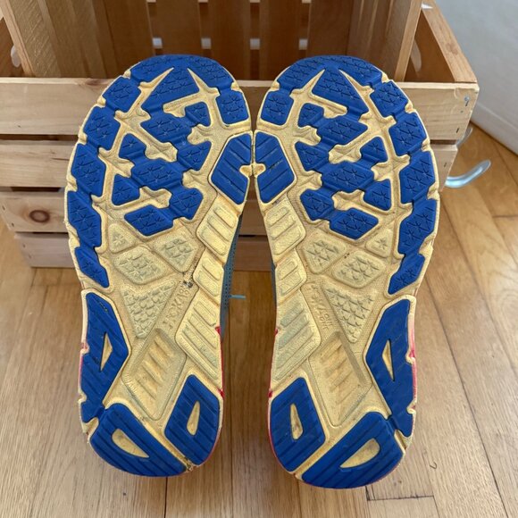 HOKA One One Size 12D Men's Cosmic Gray Tomato Arahi 7 Running Shoes Comfort - Picture 8 of 16